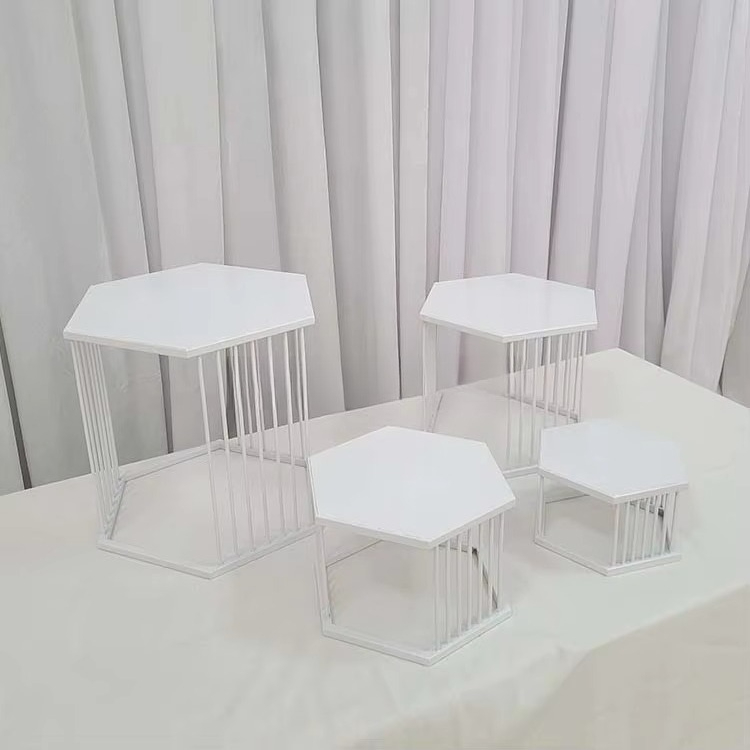 Металлическая подставка для ед – обзор и цена Food Snacks With Iron